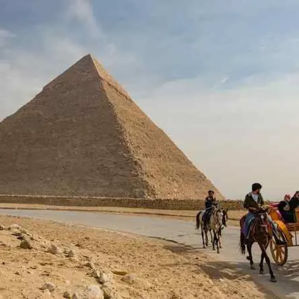 Cairo Private tour by plane from Hurghada