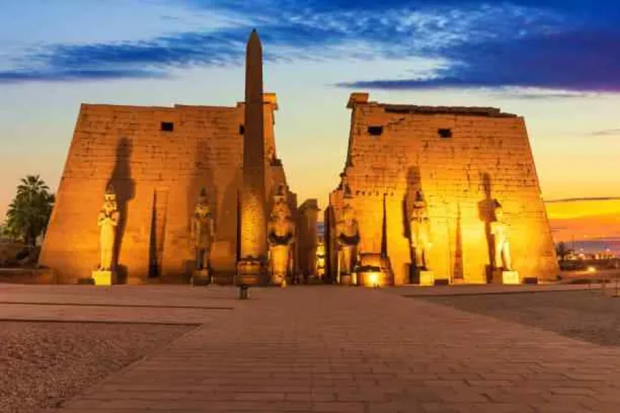 Luxor Day Trip & Overnight Experience from Hurghada or Marsa Alam